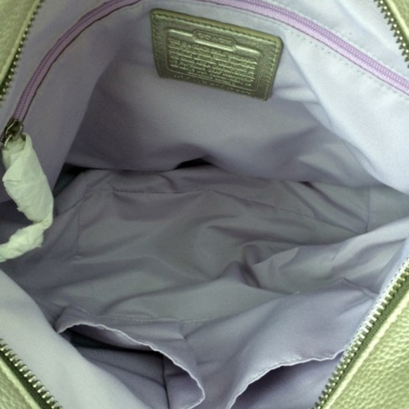 Authentic coach purse - Picture 8 of 10